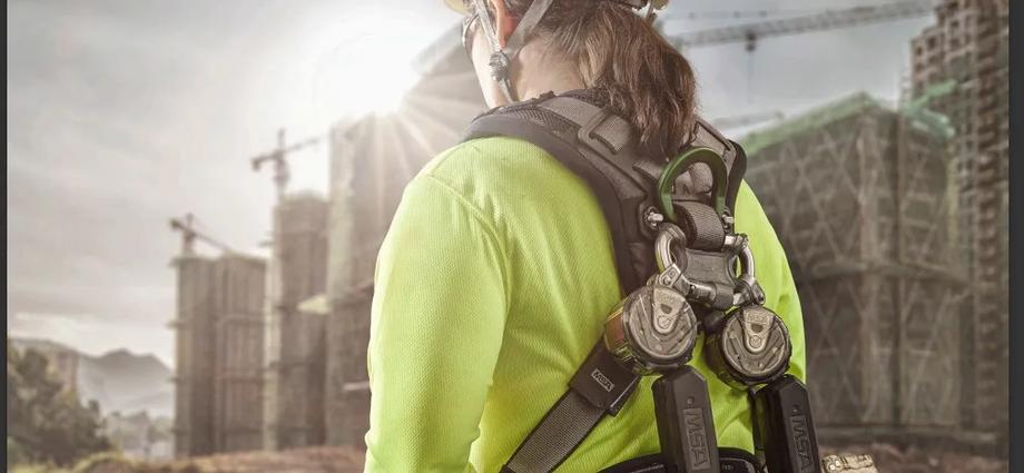 MSA V-SERIES® Self-Retracting Lifelines | MSA Safety | United States